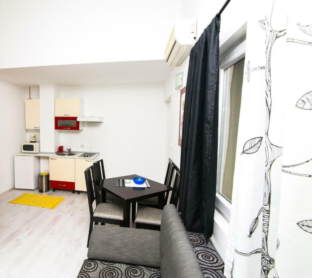 Apartments Alma Podgora Exterior photo